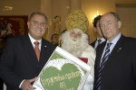 ... und für den Gouverneur von Vologda, Wjatscheslaw Posgaljow ... und für den Gouverneur von Vologda, Wjatscheslaw Posgaljow