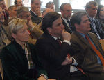 v.l.n.r.: Landesrätin Mag. Kristina Edlinger-Ploder, Landeshauptmann Mag. Franz Voves und der Brucker Bürgermeister Bernd Rosenberger bei der Regionext-Diskussion in Zeltweg. Foto: Landespressedienst v.l.n.r.: Landesrätin Mag. Kristina Edlinger-Ploder, Landeshauptmann Mag. Franz Voves und der Brucker Bürgermeister Bernd Rosenberger bei der Regionext-Diskussion in Zeltweg. Foto: Landespressedienst