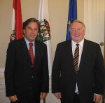 Landeshauptmann Franz Voves mit Ministerpräsident Karl-Heinz Lambertz in der Grazer Burg. Foto: Landespressedienst Landeshauptmann Franz Voves mit Ministerpräsident Karl-Heinz Lambertz in der Grazer Burg. Foto: Landespressedienst