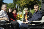 von links: Franz und Katharina Leopold mit Enkelin Melanie, Landeshauptmann Waltraud Klasnic und Direktor Dr. Werner Pohl. Foto: Pachernegg.Foto Pachernegg, Abdruck bei Quellenangabe honorarfrei. von links: Franz und Katharina Leopold mit Enkelin Melanie, Landeshauptmann Waltraud Klasnic und Direktor Dr. Werner Pohl. Foto: Pachernegg.Foto Pachernegg, Abdruck bei Quellenangabe honorarfrei.