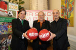 v.l.n.r. Landeshauptmann Franz Voves, Sportdirektor Helmut Kronjäger vom Steirischen Fußballverband und Sportlandesrat Manfred Wegscheider. Foto: Landespressedienst v.l.n.r. Landeshauptmann Franz Voves, Sportdirektor Helmut Kronjäger vom Steirischen Fußballverband und Sportlandesrat Manfred Wegscheider. Foto: Landespressedienst