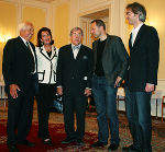 Univ.-Doz. Dipl.-Ing. Dr. Kurt Friedrich (alumniTUGraz1887), Dr. Renate Metlar, Büro für AuslandssteirerInnen und Aus-landsösterreicherInnen, Architekt Friedrich St. Florian, Architekt Dipl.-Ing. Dietmar Feichtinger und der Dekan der Fakul-tät für Architektur der TU Graz, Univ.-Prof. Dipl.Arch. ETH Urs Hirschberg beim abschließenden Empfang in der Grazer Burg anlässlich des Treffens der Auslandssteirer und des 50. Jahrestages der Verleihung des Ingenieursdiploms an verdiente Absolventen der TU Graz.