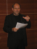 Heiteres und Besinnliches zum Thema Wasser – Filmschauspieler August Schmölzer. Fotos: Landespressedienst Heiteres und Besinnliches zum Thema Wasser – Filmschauspieler August Schmölzer. Fotos: Landespressedienst