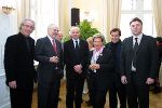 von links: Stadtrat a.D. Dipl.-Ing. Helmut Strobl, Vizekanzler a.D. Dr. Erhard Busek, Intendant Wolfgang Lorenz, Landeshauptmann Waltraud Klasnic sowie Mag. Manfred Gaulhofer und Mag. Eduard Schrempf, die Geschäftsführer von „Graz 2003“. Foto: Gerhard Dusek. von links: Stadtrat a.D. Dipl.-Ing. Helmut Strobl, Vizekanzler a.D. Dr. Erhard Busek, Intendant Wolfgang Lorenz, Landeshauptmann Waltraud Klasnic sowie Mag. Manfred Gaulhofer und Mag. Eduard Schrempf, die Geschäftsführer von „Graz 2003“. Foto: Gerhard Dusek.