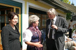 Gattin Brigitte Karner-Simonischek, Landeshauptmann Waltraud Klasnic und der Burgschauspieler. Foto: Gerhard Dusek, Abdruck bei Quellenangabe honorarfrei.