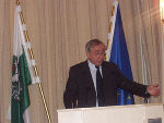 Europa Landesrat Univ.Prof. DDr. Gerald Schöpfer Europa Landesrat Univ.Prof. DDr. Gerald Schöpfer