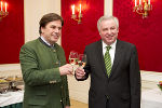 Landeshauptmann Franz Voves und LH-Vize Hermann Schützenhöfer beim traditionellen Medienempfang in der Grazer Burg © Foto: Fischer; bei Quellenangabe honorarfrei Landeshauptmann Franz Voves und LH-Vize Hermann Schützenhöfer beim traditionellen Medienempfang in der Grazer Burg