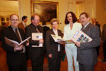 von links: Mag. Hans Putzer, Ludwig Kapfer, Landeshauptmann Waltraud Klasnic, DDr. Gabriele Russ und Mag. Klaus Brunner bei der Buchpräsentation in der Grazer Burg. Foto: Dusek. von links: Mag. Hans Putzer, Ludwig Kapfer, Landeshauptmann Waltraud Klasnic, DDr. Gabriele Russ und Mag. Klaus Brunner bei der Buchpräsentation in der Grazer Burg. Foto: Dusek.