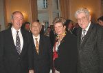 (v.l.n.r.) Landtagspräsident und Spitalsreferent a.D. Dieter Strenitz, Prof. Erwin Riegler, Landeshauptmann Waltraud Klasnic, LH-Stv. und Spitalsreferent a.D. Adalbert Sebastian bei der Jubiläumsveranstaltung „Künstler besuchen Kranke“. Foto: Pachernegg (v.l.n.r.) Landtagspräsident und Spitalsreferent a.D. Dieter Strenitz, Prof. Erwin Riegler, Landeshauptmann Waltraud Klasnic, LH-Stv. und Spitalsreferent a.D. Adalbert Sebastian bei der Jubiläumsveranstaltung „Künstler besuchen Kranke“. Foto: Pachernegg