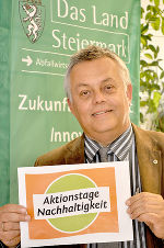 Nachhaltigkeitskoordinator Wilhelm Himmel freut sich über den Erfolg der diesjährigen Nachhaltigkeitswochen. 