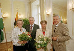 (von links): Helene und Präsident Reinhold Purr, Landeshauptmann Waltraud Klasnic und Präsident Jürgen Gansäuer. Foto Jungwirth: Abdruck bei Quellenangabe honorarfrei. (von links): Helene und Präsident Reinhold Purr, Landeshauptmann Waltraud Klasnic und Präsident Jürgen Gansäuer. Foto Jungwirth: Abdruck bei Quellenangabe honorarfrei.