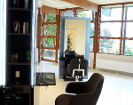 Der Friseursalon bei Aufwind ist jetzt viel größer. Der Friseursalon bei Aufwind ist jetzt viel größer.
