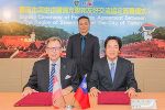 Landesrat Buchmann unterzeichnete gemeinsam mit Ching-Te Lai (r.) das Partnerschaftsabkommen zwischen der Steiermark und Tainan