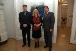 v.l. Der Premierminister des bosnischen Kantons Herzegowina-Neretva, Miroslav Ćorić, besuchte gemeinsam mit der bosnischen Botschafterin in Österreich, Daria Krsticević, Landeshauptmann Mag. Franz Voves und informierte über die aktuelle Entwicklung in Bosnien zehn Jahre nach Abschluss des Dayton-Friedensabkommens. Foto: Land Steiermark/Johannes Steinbach v.l. Der Premierminister des bosnischen Kantons Herzegowina-Neretva, Miroslav Ćorić, besuchte gemeinsam mit der bosnischen Botschafterin in Österreich, Daria Krsticević, Landeshauptmann Mag. Franz Voves und informierte über die aktuelle Entwicklung in Bosnien zehn Jahre nach Abschluss des Dayton-Friedensabkommens. Foto: Land Steiermark/Johannes Steinbach