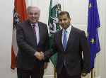 LH Hermann Schützenhöfer mit seinem Gast aus den Vereinigten Arabischen Emiraten, Botschafter Hamad Alkaabi.