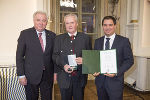Das Große Ehrenzeichen des Landes Steiermark erhielt Bgm. a.D. Siegfried Holzer für seine Verdienste um die Gemeinde Puchegg.