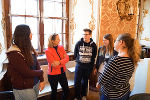 Jugendliche diskutierten mit Landtagspräsidentin Bettina Vollath im Landtag