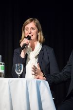 LR Barbara Eibinger-Miedl kündigte an, die Angebote der Wirtschaftsförderung verstärkt in die Regionen zu bringen. LR Barbara Eibinger-Miedl kündigte an, die Angebote der Wirtschaftsförderung verstärkt in die Regionen zu bringen.