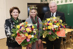 Blumenkönigin Eva II. überbrachte LH Hermann Schützenhöfer und LR Ursula Lackner zwei schöne Blumensträuße