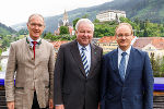 BH Florian Waldner begrüßte LH Hermann Schützenhöfer und LAD Helmut Hirt (v.r.) in der Bezirkshauptmannschaft Murau.