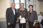 LH Hermann Schützenhöfer und LR Ursula Lackner überreichten Johann Kienreich das Goldene Ehrenzeichen für Verdienste um die Republik Österreich
