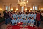 LH Voves sowie Organisatoren und Sponsoren der Kindersicherheitsolympiade 2006 mit dem Vorjahressieger, den Schülern der Volksschule Irdning. LH Voves sowie Organisatoren und Sponsoren der Kindersicherheitsolympiade 2006 mit dem Vorjahressieger, den Schülern der Volksschule Irdning.