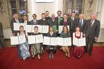 Versammelte Preisträger der Krainer-Preise 2019 in der Aula der Alten Universität.