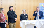 LR Anton Lang (r.) diskutierte bei "Gemeinsam Energiezukunft gestalten" in Stainach-Pürgg. © Bilder: Energie Agentur Steiermark; Verwendung bei Quellenangabe honorarfrei LR Anton Lang (r.) diskutierte bei "Gemeinsam Energiezukunft gestalten" in Stainach-Pürgg.