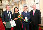 Ehrenzeichen-Verleihung in der Aula der Alten Universität in Graz: Hans Roth (2.v.r.) erhielt das Große Goldene Ehrenzeichen.