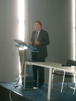 Landeshauptmann Mag. Franz Voves bei seiner  Rede vor dem Branchenforum Automobil-Logistik 