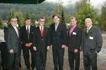 v.l.n.r.: Wolfgang Eder, Josef Mülner, Heinz Fischer, Franz Voves, NRAbg. Karl Dobnigg und Josef Gritz, Betriebsratsvorsitzender der voestalpine Bahnsysteme. Foto: Freisinger v.l.n.r.: Wolfgang Eder, Josef Mülner, Heinz Fischer, Franz Voves, NRAbg. Karl Dobnigg und Josef Gritz, Betriebsratsvorsitzender der voestalpine Bahnsysteme. Foto: Freisinger