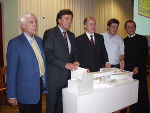 (von links) Der Mariazeller Bürgermeister Helmut Pertl, Landeshauptmann Mag. Franz Voves, Landesrat Johann Seitinger, Projektleiter Nikolaus Hulatsch und Pater Superior Mag. Karl Schauer. (von links) Der Mariazeller Bürgermeister Helmut Pertl, Landeshauptmann Mag. Franz Voves, Landesrat Johann Seitinger, Projektleiter Nikolaus Hulatsch und Pater Superior Mag. Karl Schauer.