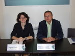 Dipl. Ing. Martin Mayer und Dr. Sigrid Kern von der Landesstatistik präsentierten heute die statistischen Daten 2005. Foto: Landespressedienst Dipl. Ing. Martin Mayer und Dr. Sigrid Kern von der Landesstatistik präsentierten heute die statistischen Daten 2005. Foto: Landespressedienst