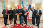 Empfang in der Grazer Burg: LAbg. Sandro Repetto, LAbg. Madeleine Rohrer, LAbg. Sven Knoll, LH Mario Kunasek, LTP Arnold Schuler, LH-Stv Manuela Khom, LTP Gerald Deutschmann, LAbg. Franz Locher (v.l.) © Land Steiermark/Robert Binder; Verwendung bei Quellenangabe honorarfrei
