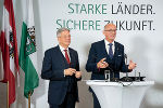 Pressekonferenz nach der LH-Konferenz auf Schloss Seggau: LH Peter Kaiser und LH Anton Mattle.