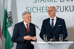 Pressekonferenz nach der LH-Konferenz auf Schloss Seggau: LH Peter Kaiser und LH Anton Mattle