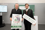 LH Mario Kunasek (li.) und Simon Koiner-Graupp, Geschäftsführer der Volkskultur Steiermark GmbH, präsentierten das Programm der neuen Veranstaltungsreihe „Steirer feiern – Josefitage in der Steiermark”  © Land Steiermark/ Laimer