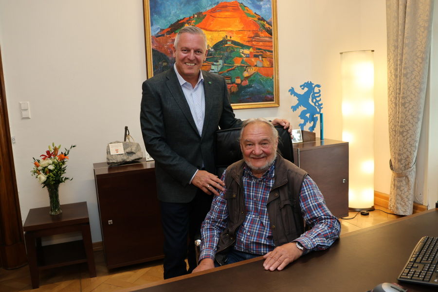 In der Grazer Burg konnte Landeshauptmann Mario Kunasek zahlreiche Besucher zum Tag der offenen Tür begrüßen.
