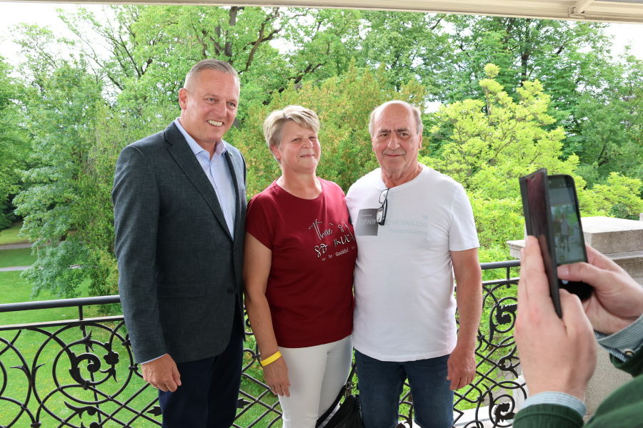 In der Grazer Burg konnte Landeshauptmann Mario Kunasek zahlreiche Besucher zum Tag der offenen Tür begrüßen.