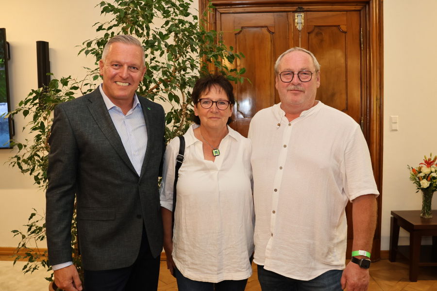 In der Grazer Burg konnte Landeshauptmann Mario Kunasek zahlreiche Besucher zum Tag der offenen Tür begrüßen.