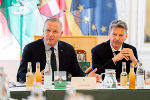 Bildbeschreibung: Impressionen vom Treffen der Landesregierungen von Kärnten und der Steiermark in Graz.