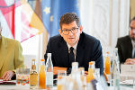 Bildbeschreibung: Impressionen vom Treffen der Landesregierungen von Kärnten und der Steiermark in Graz.