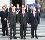 v.l. der Rektor der Grazer Karl-Franzens-Universität, Univ.- Prof. Mag. Dr. Alfred Gutschelhofer, Landeshauptmann Mag. Franz Voves, Bundespräsident Univ.- Prof. Dr. Heinz Fischer, Tagungspräsident Justizminister a. D. Dr. Nikolaus Michalek. Foto: Karl-Franzens-Universität Graz