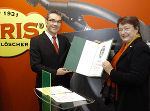 Die dritte Präsidentin des Landtages Steiermark, Barbara Gross mit NORIS-Geschäftsführer Robert Slameczka. Foto: Fa. NORIS Die dritte Präsidentin des Landtages Steiermark, Barbara Gross mit NORIS-Geschäftsführer Robert Slameczka. Foto: Fa. NORIS