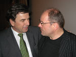 Landeshauptmann Franz Voves mit Schauspieler August Schmölzer. Foto: Landespressedienst