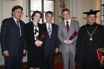 Landeshauptmann Mag. Franz Voves, Dr. Susanne Scheipl, Bundespräsident Dr. Heinz Fischer, Dr. Stefan Schaller und Med-Uni-Rektor Univ.-Prof. DDr. Gerhard Franz Walter. Foto Bergmann Landeshauptmann Mag. Franz Voves, Dr. Susanne Scheipl, Bundespräsident Dr. Heinz Fischer, Dr. Stefan Schaller und Med-Uni-Rektor Univ.-Prof. DDr. Gerhard Franz Walter. Foto Bergmann