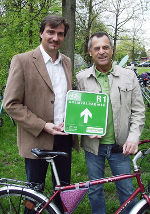 v.l. Landesbaudirektor Dipl.-Ing. Andreas Tropper und Merkur-Generaldirektor Alois Sundl freuen sich über die Kooperation. Foto: Fachabteilung 18A