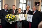 Univ.-Prof. Schöpfer, LH-Stv. Schützenhöfer, Gerti Pall, Otto David und LH a.D. Krainer