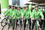 EU-Spitzen auf steirischen e-Bikes (v.l.): Patrick Lambert, Direktor der "Intelligent Energy Executive Agency, die EU-Kommissare Günther Oettinger, Johannes Hahn und Janez Potocnik sowie Landeshauptmann Franz Voves am Start zum Rennen. © Steiermark-Büro Brüssel / Alexander Louvet - ALC Productions (honorarfrei) EU-Spitzen auf steirischen e-Bikes (v.l.): Patrick Lambert, Direktor der "Intelligent Energy Executive Agency, die EU-Kommissare Günther Oettinger, Johannes Hahn und Janez Potocnik sowie Landeshauptmann Franz Voves am Start zum Rennen.