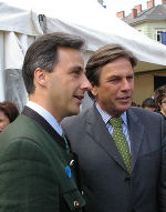 Pioniere bei Fairtrade: Landeshauptmann Franz Voves mit der Initiative "Fairstyria" und der Bürgermeister der ersten „Fairtrade-Landeshauptstadt" Österreichs, Siegfried Nagl (von rechts). © Landespressedienst Steiermark Pioniere bei Fairtrade: Landeshauptmann Franz Voves mit der Initiative "Fairstyria" und der Bürgermeister der ersten „Fairtrade-Landeshauptstadt" Österreichs, Siegfried Nagl (von rechts).